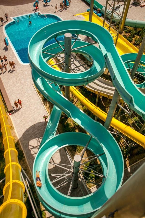 Equos Resort Hotel 티라나 외부 사진